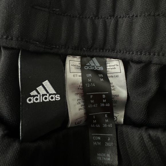 Women’s Adidas track pants - Picture 5 of 12